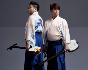 吉田兄弟[THE YOSHIDA BROTHERS]アー写